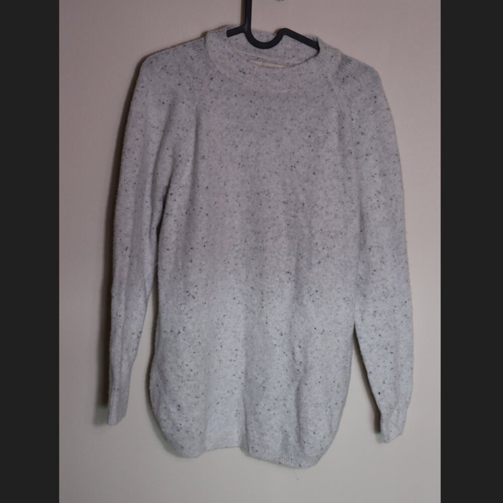 Loft petites3/4 length sleeve, white and black speckled mock turtleneck,  LP